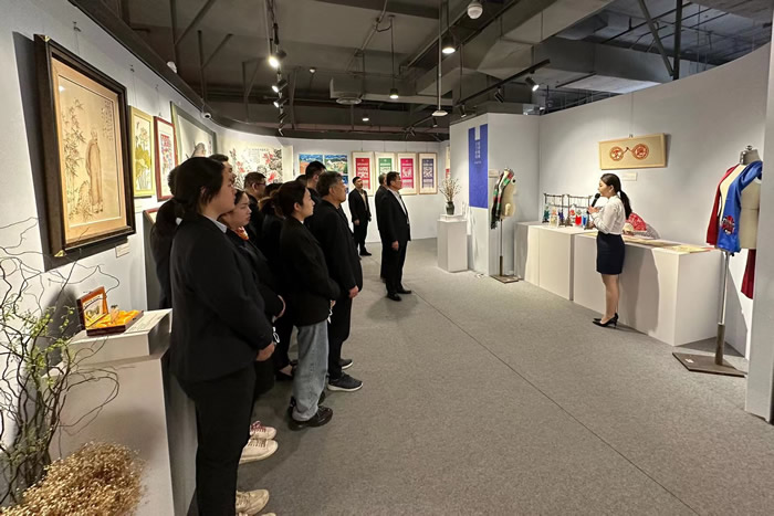 輕工供銷公司組織廉潔教育活動