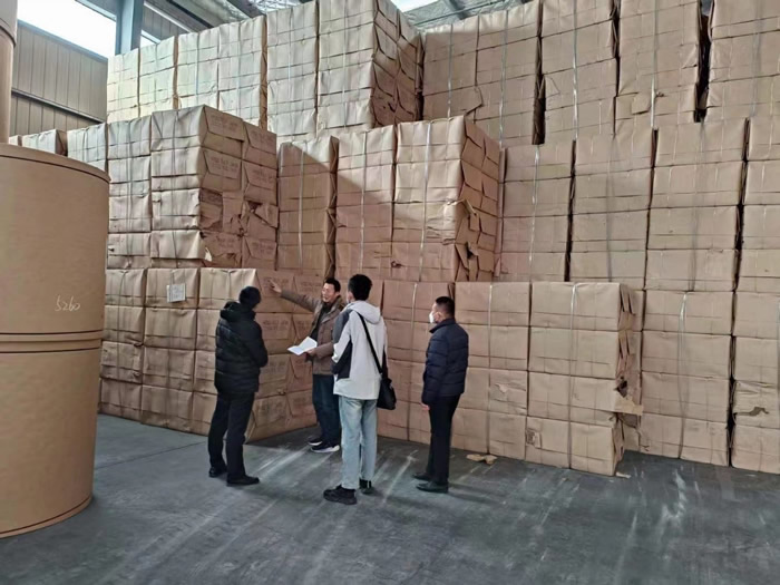 在崗1分鐘，責(zé)任60秒 ——致敬輕工供銷最美勞動者