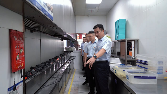 輕工供銷公司組織開展“黨員身邊無隱患，安全生產(chǎn)我先行”主題活動