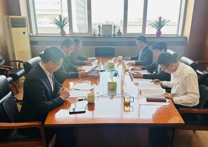 輕工供銷(xiāo)公司黨委召開(kāi)2024年度黨員領(lǐng)導(dǎo)干部民主生活會(huì)