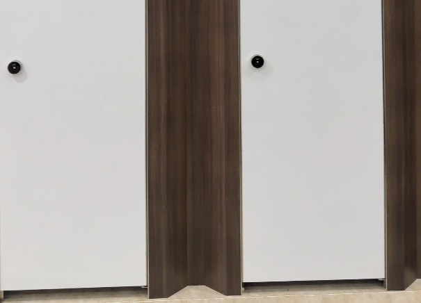 深橡木色搭白色門板-鉆石款衛(wèi)生間隔斷 深橡木色搭白色門板-鉆石款衛(wèi)生間隔斷